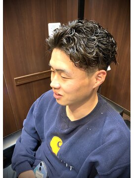 ヒロギンザ 銀座一丁目店(HIRO GINZA) 宮城リョータ風パーマ×スキンフェード