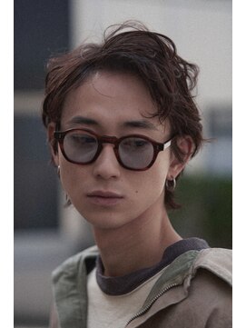 キュー(Cue_) ショートマッシュウルフアップバング（原宿、表参道）【小林】