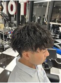 波巻きマッシュ(刈り上げツーブロック黒髪パーマ)