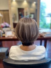 たかはし美容室 白髪ぼかしカラー/ハイライトメッシュ