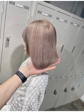 アイズ 横浜(IS) ミルクティーグレージュ/髪質改善/横浜