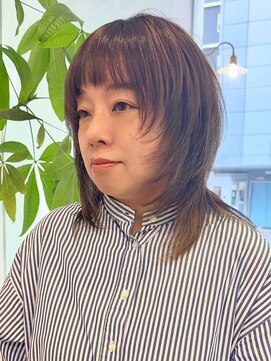 ビューエヒメ(VIEW EHIME) 小顔カットショートボブ大人可愛いアッシュオリーブ