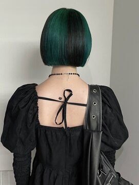 ステン(sten) セクションカラー/ダブルカラー/深緑／ボブカット