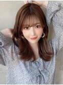 後れ毛が可愛い顔周りレイヤー/ナチュラルアッシュ/顔周り