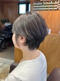 秋のショートボブ/大人可愛い透明感グレージュ/レイヤーカット