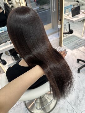 ロンドルピナス 小倉(Lond Lupinus) 黒髪カタログ/オリーブグレー/ココアベージュ/小顔に見せるヘア