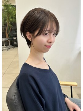 リラ(Lila) 20代30代40代50代/マッシュショート／耳掛け／丸み