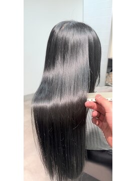 レリンク バイ コッミナム(LeLink by COMiNUM) 髪質改善×縮毛矯正で叶う極上ツヤストレート