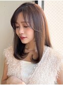 艶感モテ髪セミディエアリーカール前髪ミルクティーブロンド