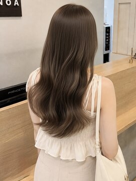 ノア 三宮店(NOA) 【NOA】艶髪ロング×韓国風ゆる巻きブラウン｜透明感カラー