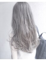 ヘアーアンドアトリエ マール(Hair&Atelier Marl) 【Marl外国人風カラー】ハイライト入りホワイトグレージュ♪