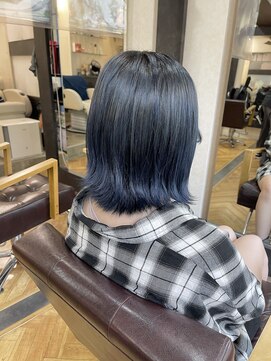 ビー オン ディー ヘア 池袋(BonD hair) #ブルーブラックの切りっぱなしボブ【池袋/髪質改善】