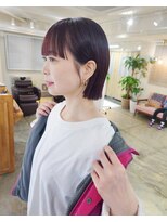 スーハ 恵比寿(SUUHA)&nbsp;ぱっつん前髪耳かけミニボブ/ハイトーンベビーピンク/大人ボブ