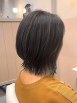 シダ(sida)&nbsp;「20代30代40代コントラストハイライト白髪ぼかしレイヤーボブ」