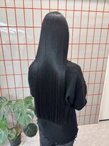 ペレ 栄 アネックス(PELE栄ANNEX)&nbsp;韓国 くびれロング レイヤー ワンホンヘア 小顔前髪