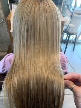 トゥーヘアー(too hair) 抜け感ベージュカラー[西葛西/西葛西北口]