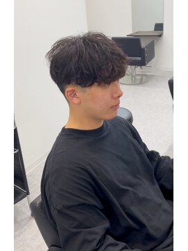 ブライト(BRIGHT) シャドウパーマ