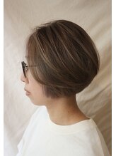 【ショート/ボブはLINDAで】360°美シルエット。カット技術で創る、洗練された大人のショートヘア