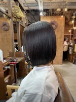 コモレビ(komorebi) 【山本智文】髪質改善縮毛矯正BOB