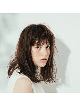 ベル 表参道店(Belle) 外国人風セミウエットロブ〔Belle表参道〕