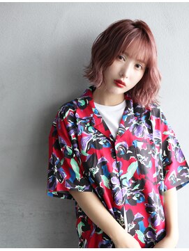 エヌ(N) 波ウェーブボブ×ピンクベージュ