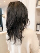 キャアリー(Caary)&nbsp;福山市　美容院　キャアリー人気　外ハネ　ネオウルフヘア