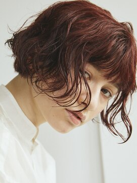 マド(Mado) She for Mado