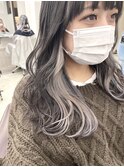 シルバーインナーカラー【博多駅筑紫口】@halu_the_world