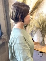 ゴーシェン 津田沼本店(Goshen)&nbsp;オリーブベージュ×ショートボブ