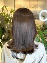 ミズチャーム(Ms.CHARM)&nbsp;外ハネセミロング/シアーカラー