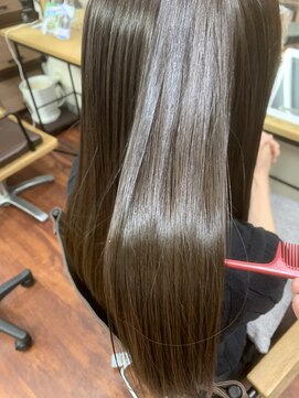 リアナ(RIANA) 髪質改善トリートメント、カラー/暗めグレージュ系