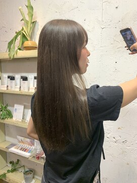 オーパスアミカ(OPUS AMICA) カーキベージュ