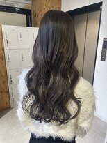 フィエルウメダ(Fier umeda)&nbsp;梅田駅 / 透明感オリーブグレージュ