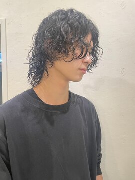 セルカ 新宿(CERCA) メンズミディアムパーマ［CERCA新宿/新宿西口］
