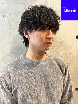 サロンリベルテ(salon Liberte)の写真/【京橋駅3分】価格以上の仕上がりに感動！デザイン性&再現性の高いモテ髪をトップデザイナーがご提案☆