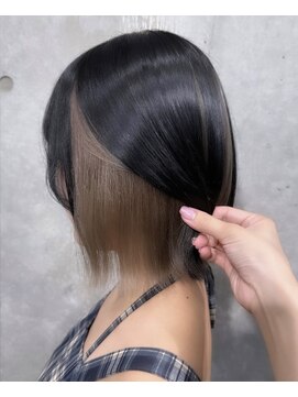 カリーナコークス 原宿 渋谷(Carina COKETH) ブリーチ2回のモカベージュインナー