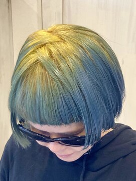 ヘアーリゾートガーデン 南林間店(Hair Resort Garden) イメチェン/コンパクトボブ+ブリーチ+ターコイズ+イエロールーツ