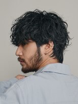 バイフィフス 原宿/表参道(by fifth)&nbsp;原宿シャドウパーマメンズカット刈り上げなしマッシュスタイル