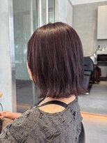 ガリカ 横浜(Gallica)&nbsp;<ゲスト>ブリなしダブル、カシスラベンダー x 切りっぱなしボブ