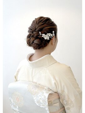 ヘアアンドメイク スタジオ ミムロ(HAIR&MAKE STUDIO MIMURO) 訪問着着付け・大人シニヨン