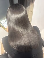 ラビス 赤羽(Lovis)&nbsp;【新堂未来】フェイクブラック/ワンカラー/レイヤーカット