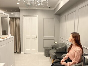 ビポケッツ 神戸三宮(美POCKETS)/【内観風景】待合スペース風景