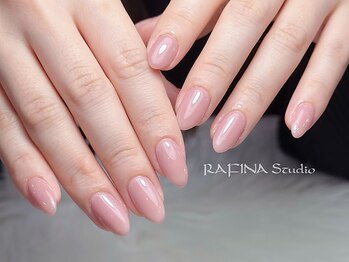 ラフィーナスタジオ(RAFINA Studio)の写真/【新規様/時間限定★ワンカラーorラメグラ￥3980】高技術をお得な価格でご提供！600色以上の中から選択◎