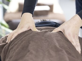 ヘルスファーストジム(Health 1st GYM)の写真/【ガチガチの首肩こり解消】PC作業の疲れに★国家資格保持者の深層筋整体＋ジム指導で初めて経験する軽さへ