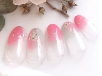 ネイルサロンアンドスクール ラフィーネ 池袋店/塗りかけ×押し花ネイル￥6990