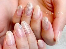 ヴィヴィアン ネイル(Vivian nail)/バカラネイル　トレンド