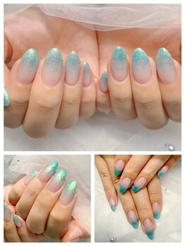 ルアナネイル(Luana_Nail)/水色、ゴールドラメ！