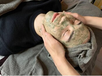 ハーブピーリング&毛穴洗浄専門店 肌REVO 高田馬場店[ニキビ/毛穴/たるみ/美白/シミ]/メンズもハーブピーリング(REVI)