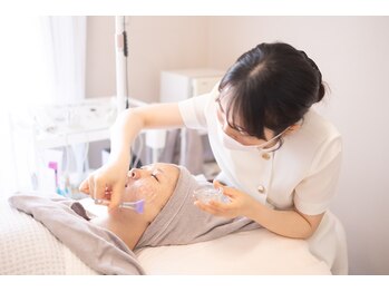 【肌質改善専門店】Metamorphose 毛穴/ニキビケア/毛穴洗浄/肌荒れケア 名駅店の写真/繰り返す肌トラブルを改善へ。悩み続けたニキビや毛穴に寄り添い、鏡を見るのが怖くないお肌に導きます!