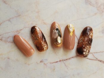 ビーケア 自由が丘店(B.care)/べっ甲ネイル¥7480